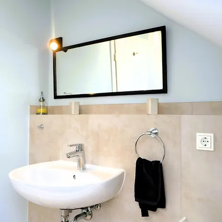 Hofensemble Nahe Berlin Апартаменты Lietzen