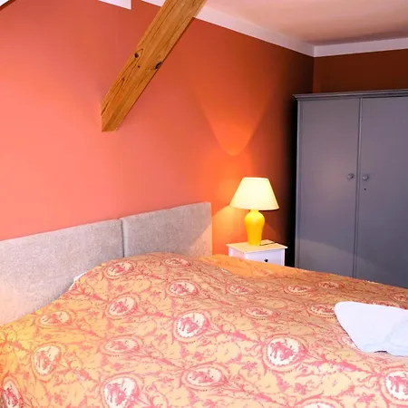 Hofensemble Nahe Berlin *