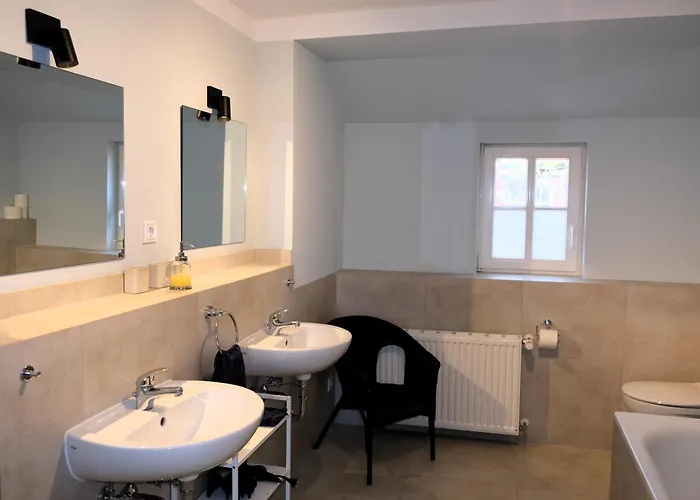 Hofensemble Nahe Berlin Lägenhet *